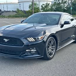2016 Ford MUSTANG