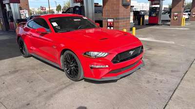 2022 Ford Mustang - Coupe 2D