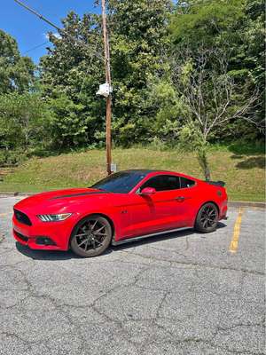 2015 Ford Mustang - V6