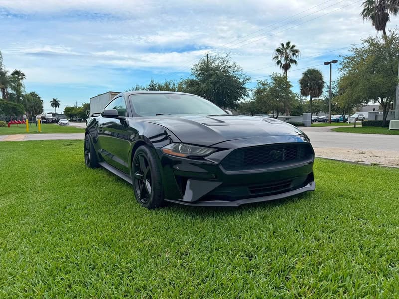 2022 Ford Mustang - EcoBoost Coupe 2D
