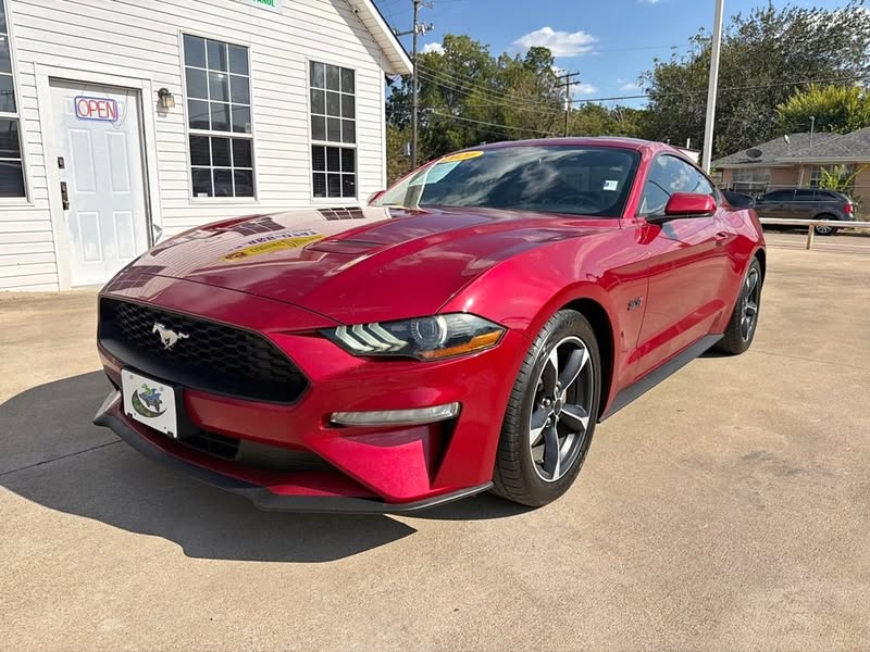2020 Ford MUSTANG