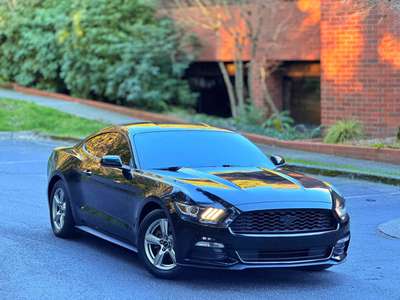 2015 Ford Mustang - Coupe 2D