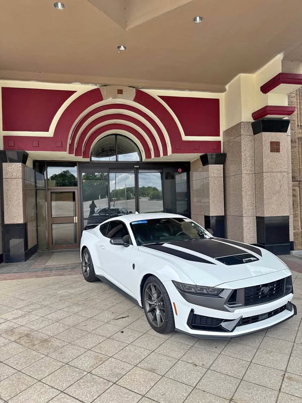 2024 Ford Mustang - Dark Horse Coupe 2D