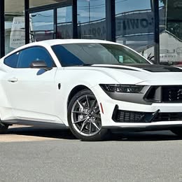 2024 Ford Mustang Dark Horse