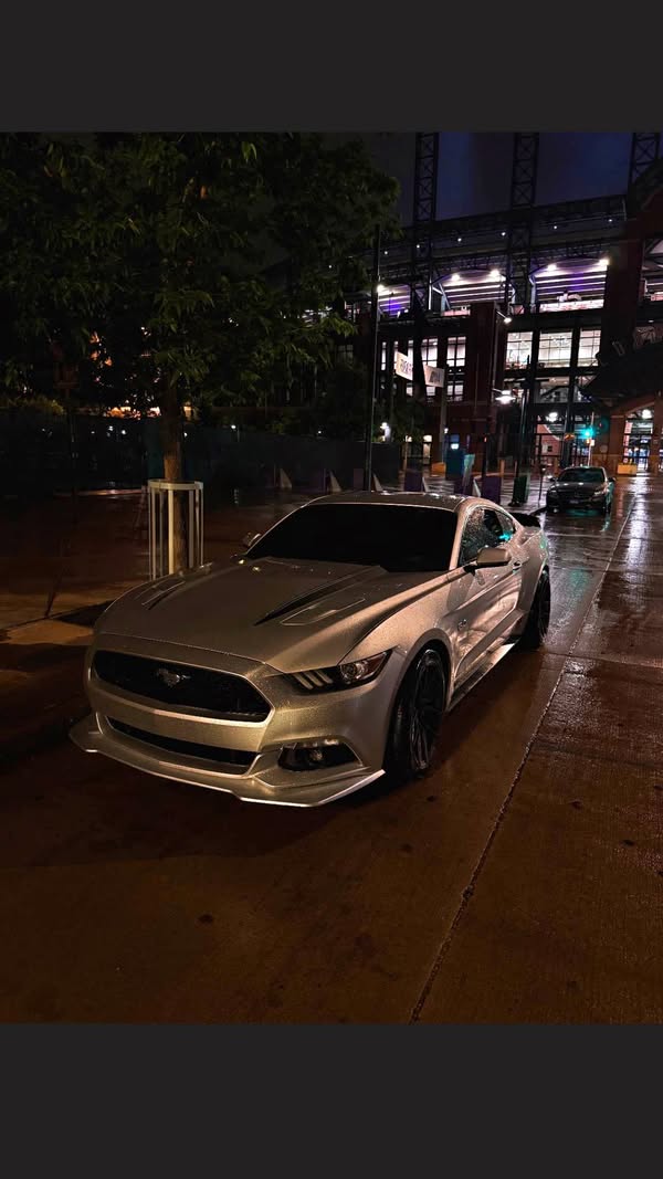 2016 Ford Mustang - Gt premium