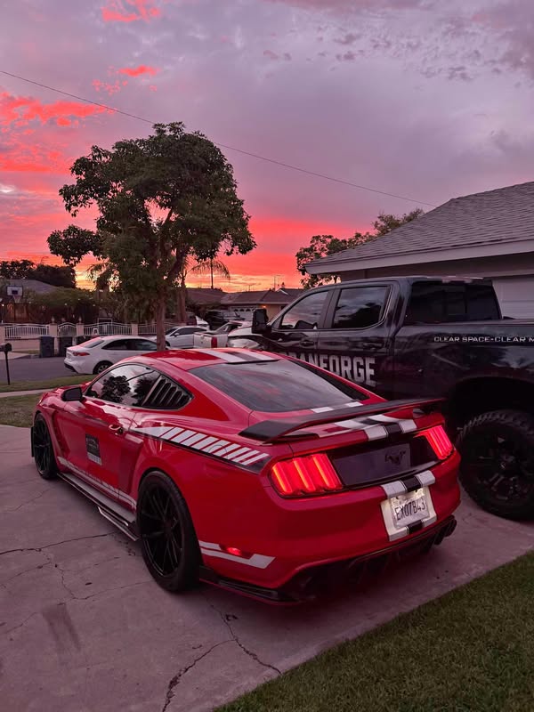 2015 Ford Mustang - 4 cilindros turbo eco boost