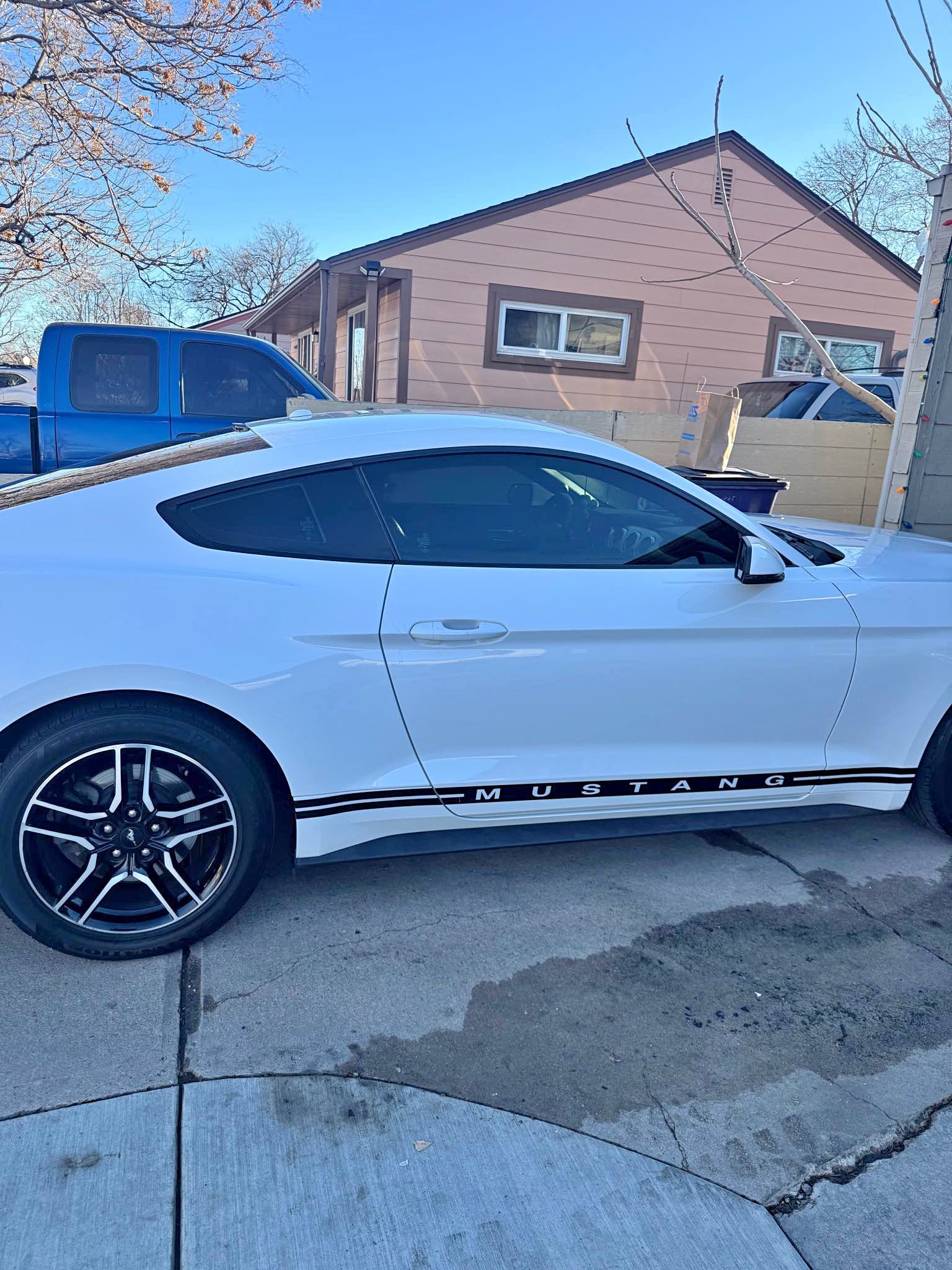 2018 Ford Mustang - Ecobost premium package
