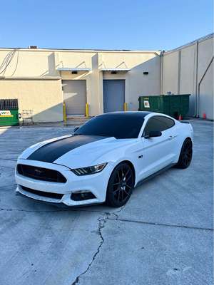 2016 Ford Mustang - GT