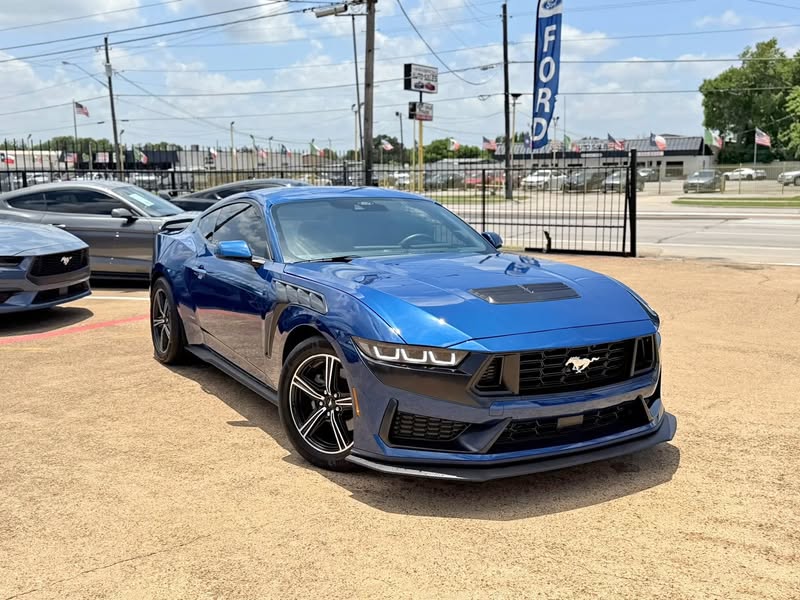 2024 Ford Mustang EcoBoost Coupe 2D