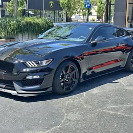 2018 Ford mustang shelby gt350 fastback rwd\ud83d\ude0e
