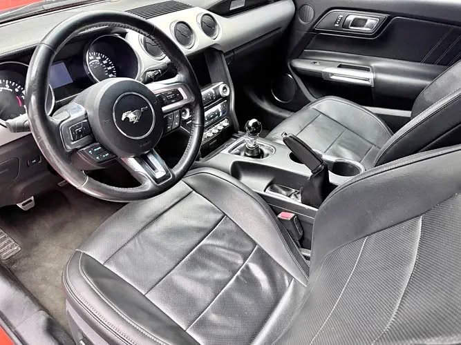 2016 Ford Mustang GT Premium 6-Speed Manual