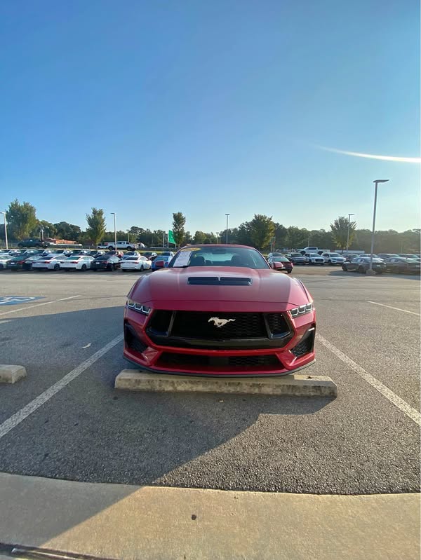 2024 Ford Mustang - GT