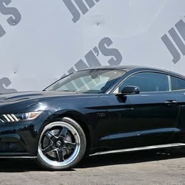 2017 Ford mustang (1fa6...)