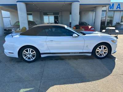 2016 Ford Mustang V6