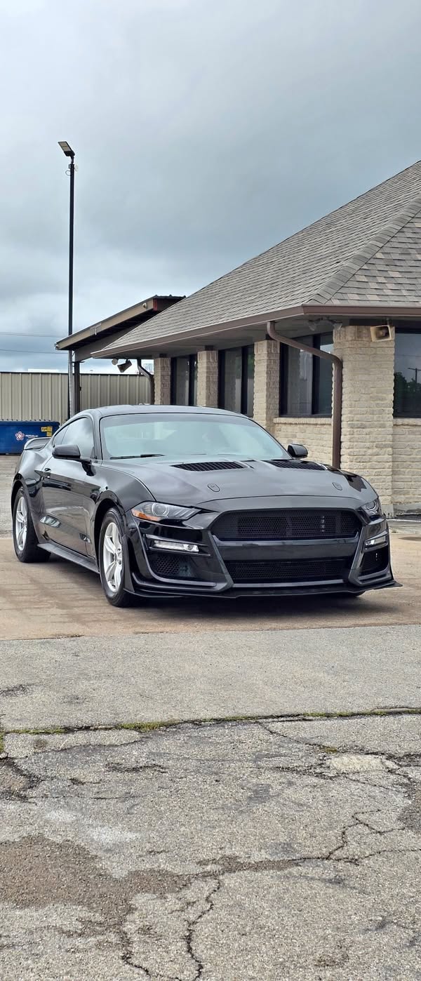 2020 Ford Mustang EcoBoost