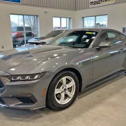 2024 Ford Mustang EcoBoost