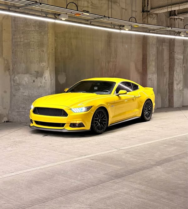 2015 Ford Mustang - GT Premium