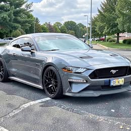 2021 Ford Mustang GT Premium \ud83e\udd18