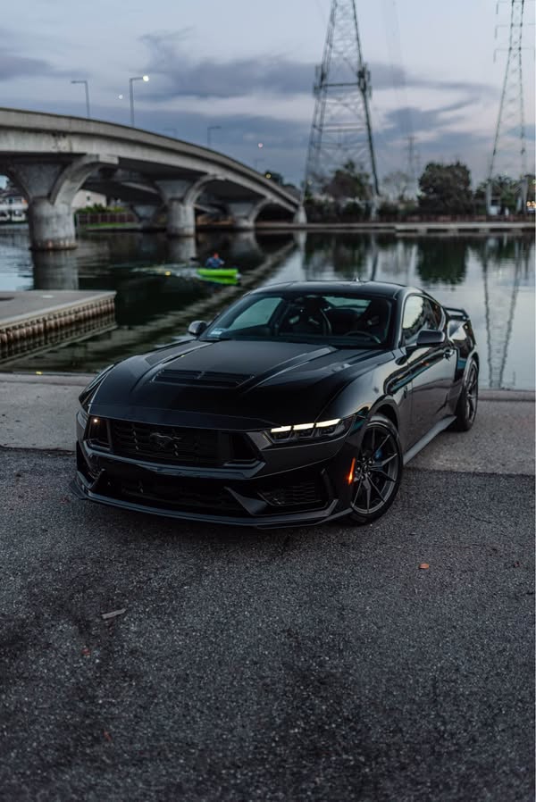 2024 Ford Mustang - Dark Horse