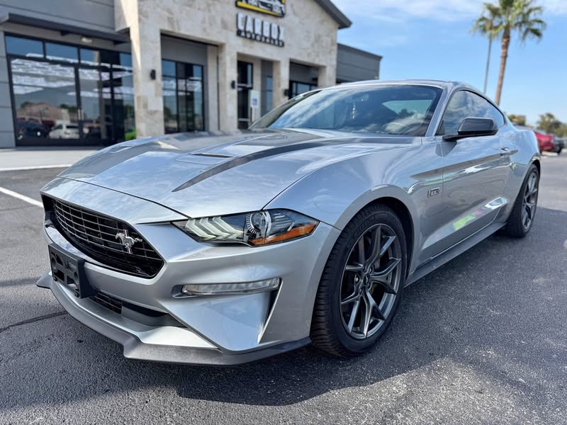 2020 Ford Mustang EcoBoost Coupe 2D