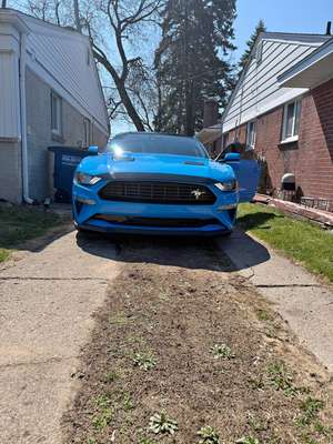 2022 Ford Mustang - EcoBoost Premium Coupe 2D