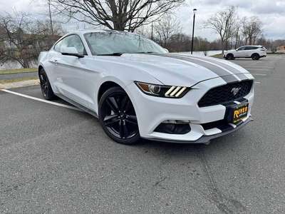 2015 Ford Mustang - Ecoboost premium
