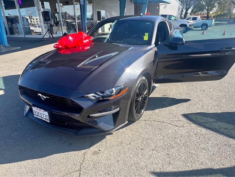 2022 Ford Mustang - EcoBoost Coupe 2D