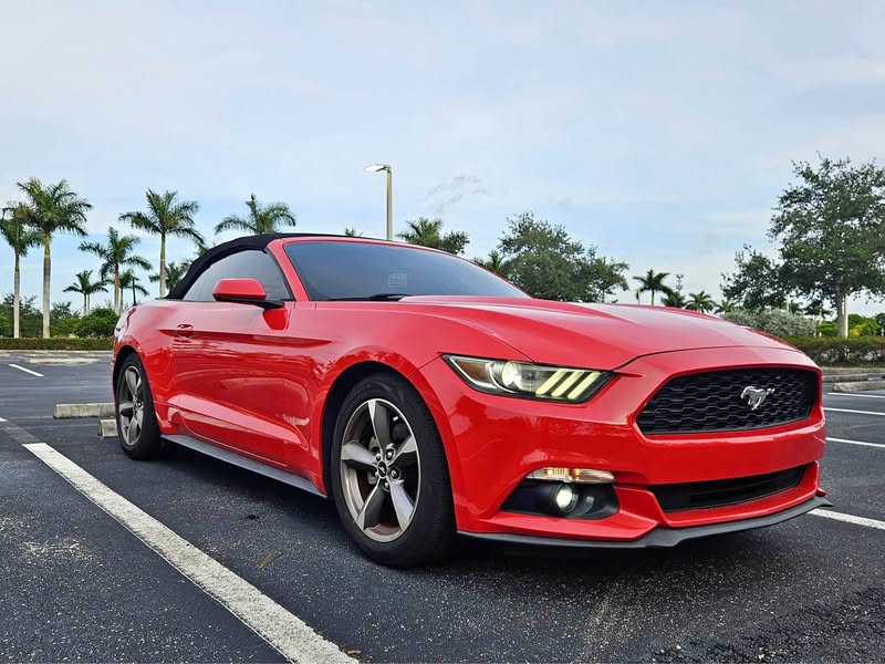 2016 Ford Mustang - V6 Convertible 2D