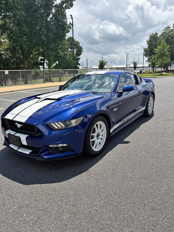 2016 Ford Mustang - GT 5.0