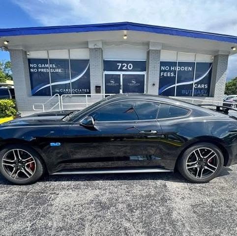 2015 Ford MUSTANG