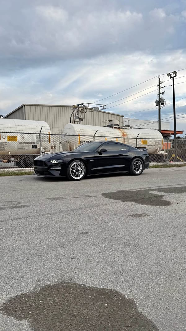 2022 Ford Mustang - GT Premium Coupe 2D