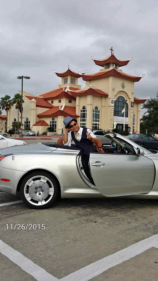2002 Lexus SC - SC 430 Convertible 2D