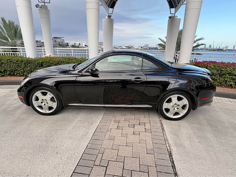2005 Lexus SC 430