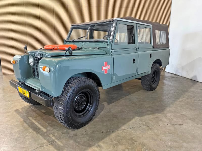 1969 Land Rover Series II 4x4