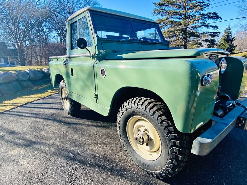 1968 Land Rover series iia