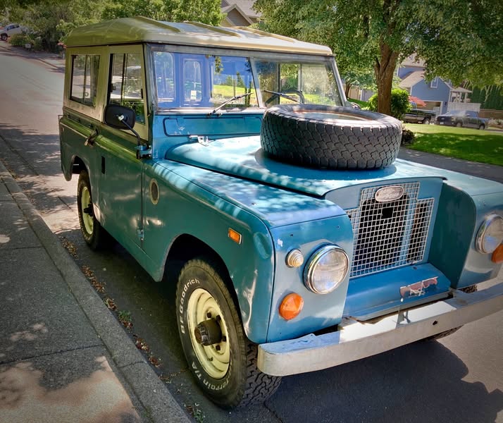 1969 Land Rover Series IIa 88\