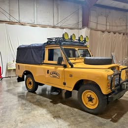 1981 Land Rover Series III 109