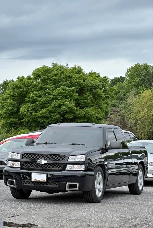2003 Chevrolet silverado ss