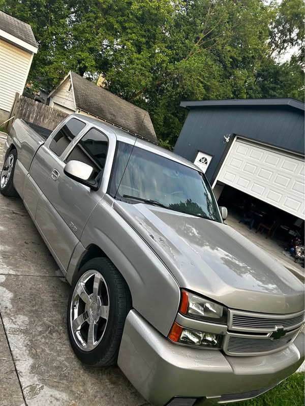 2006 Chevrolet Silverado 1500 Extended Cab - SS Pickup 4D 6 1\/2 ft