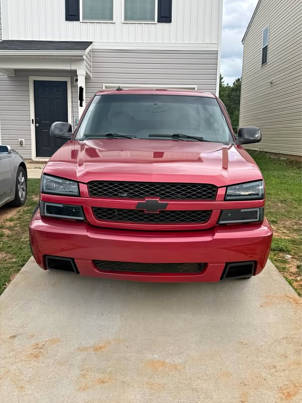 2003 Chevrolet silverado ss - SS