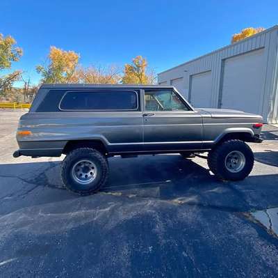 1974 Jeep Cherokee - Sport Utility 2D