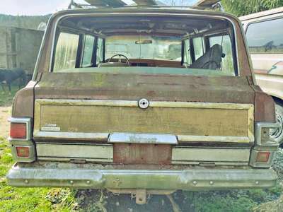 1976 Jeep Wagoneer