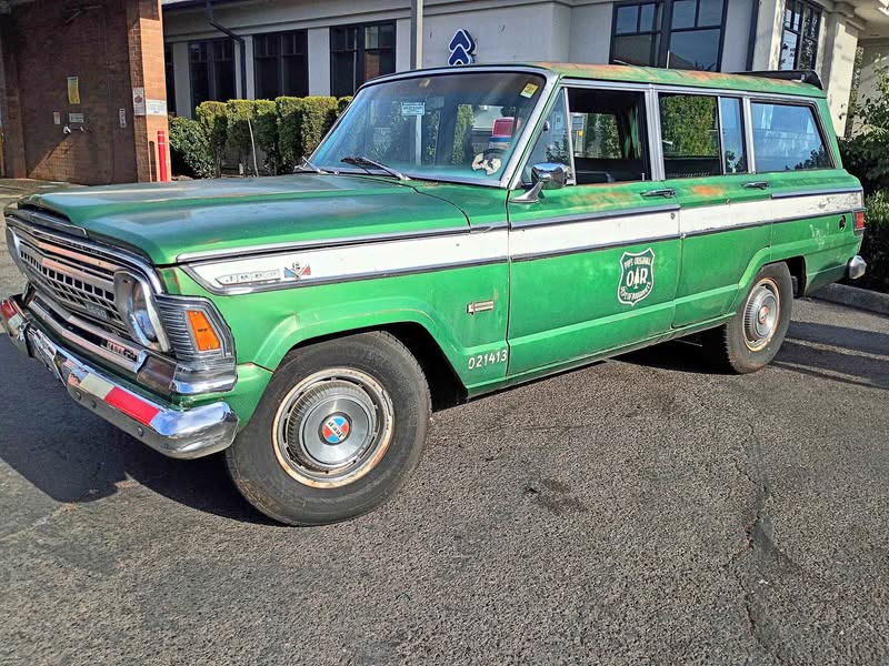 1973 Jeep Wagoneer - Series I Sport Utility 4D