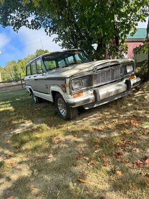 1983 Jeep Grand Wagoneer - Sport Utility 4D