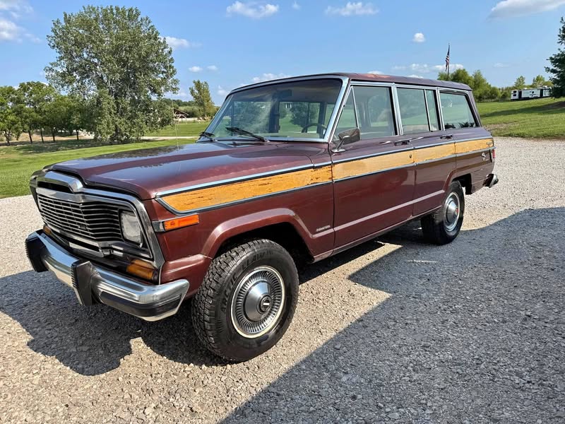 1981 Jeep Wagoneer - Brougham
