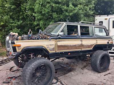 1988 Jeep Grand Wagoneer - Sport Utility 4D