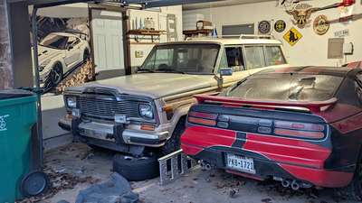 1985 Jeep Grand Wagoneer