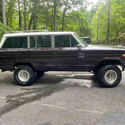 1990 Jeep Grand Wagoneer - Grand