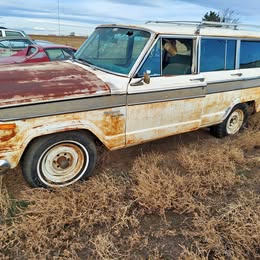 1975 AMC JEEP WAGONEER