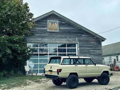 1983 Jeep Wagoneer - Limited